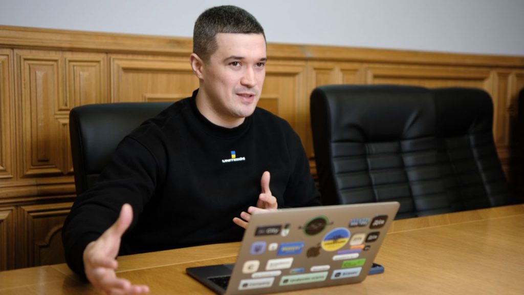 В Украине запускаются новые цифровые проекты: электронный суд, «Дія.Офіс» и интернет на железных дорогах В Украине запускаются новые цифровые проекты: электронный суд, «Дія.Офіс» и интернет на железных дорогах
