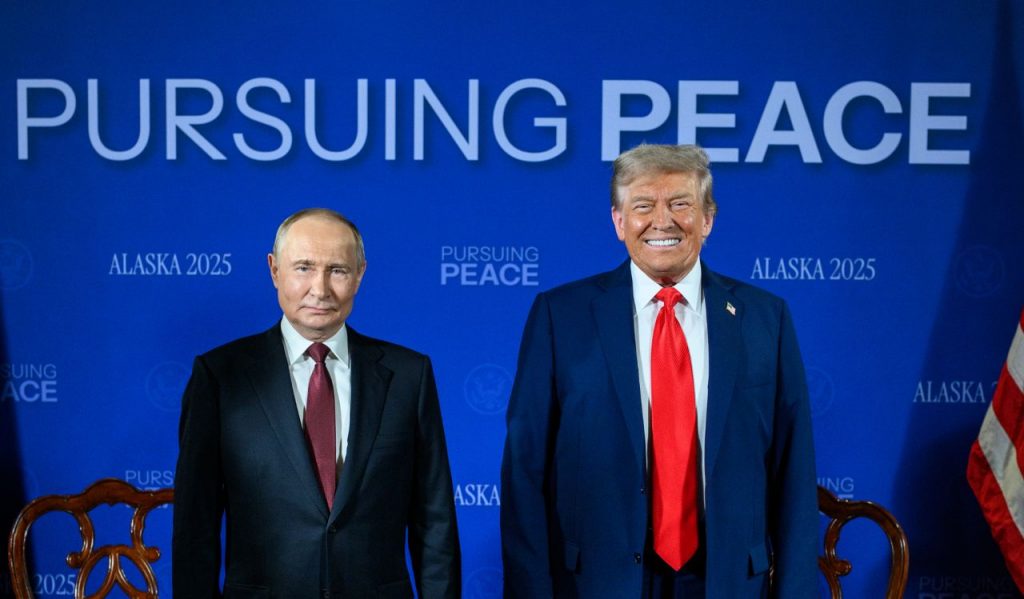 Fox News: Трамп поддержал план Путина о передаче Донбасса России Fox News: Трамп поддержал план Путина о передаче Донбасса России
