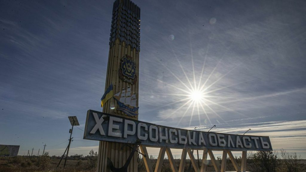 Массовые обстрелы Херсонской области: пострадали десятки населенных пунктов Массовые обстрелы Херсонской области: пострадали десятки населенных пунктов