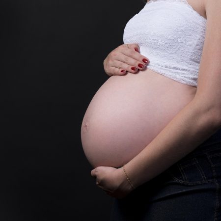 Почему чешется кожа во время беременности