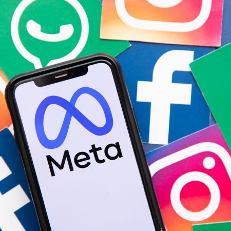 Meta запустила функцию перевода голоса с помощью ИИ в Instagram и Facebook