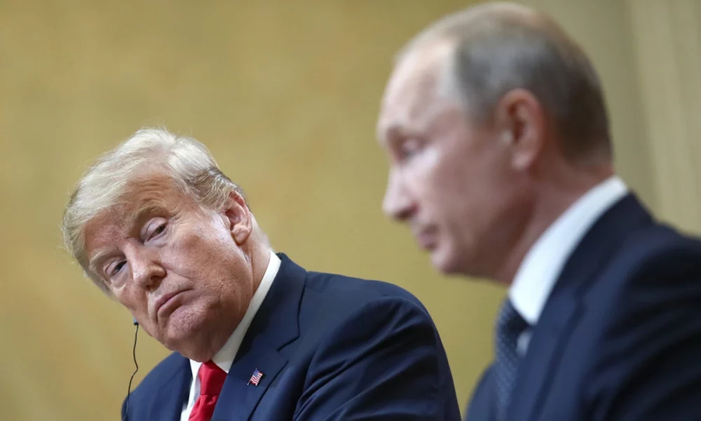 На Аляске Путин и Трамп обсудят пути окончания войны в Украине - Песков