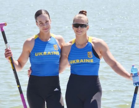 Украинские спортсменки Лузан и Федорив завоевали золото на чемпионате мира по гребле