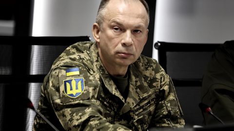 Российские войска не готовятся к масштабному наступлению на Херсон — Сырский