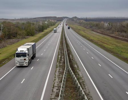 На трассе Херсон-Николаев возможны ограничения движения из-за атак дронов