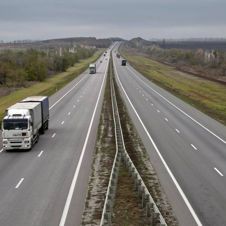 На трассе Херсон-Николаев возможны ограничения движения из-за атак дронов