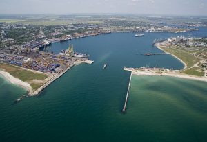 Украина запускает масштабный проект для инвестиций в порт Черноморск