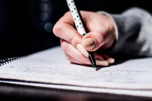 Какие льготы предоставят владельцам «серого» удостоверения осенью 2025 года