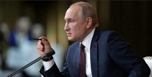 Путин предложил провести встречу с Зеленским в Москве, но усомнился в её смысле