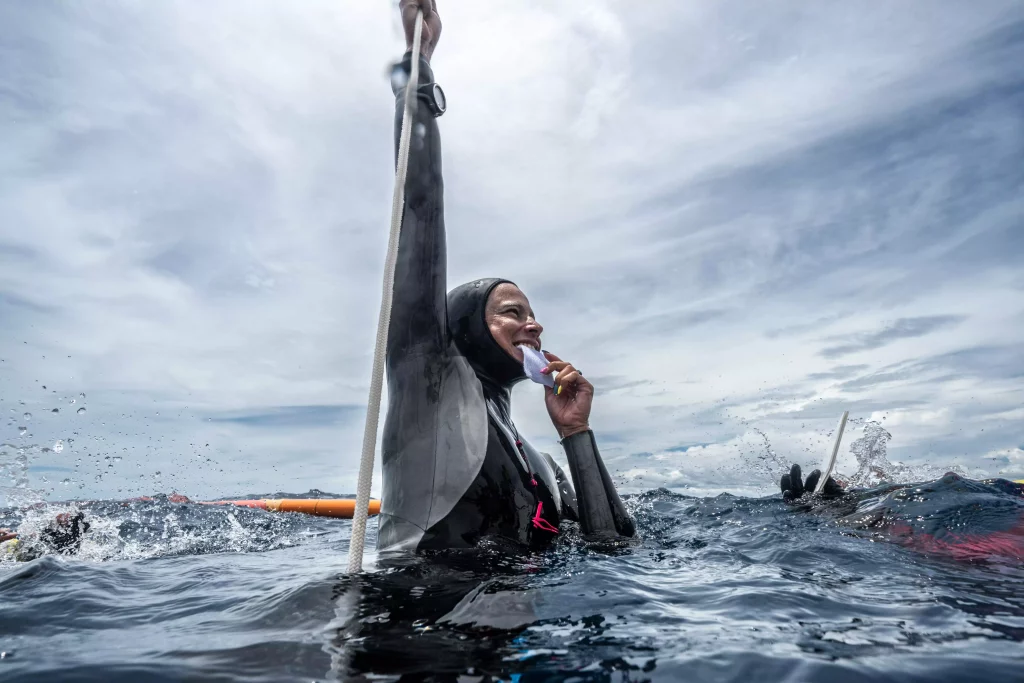 Українка стала чемпіонкою світу з фрідайвінгу-2025: занурення на 113 метрів Українка стала чемпіонкою світу з фрідайвінгу-2025: занурення на 113 метрів