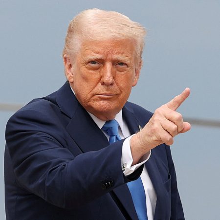 Трамп впервые назвал Россию агрессором в войне против Украины