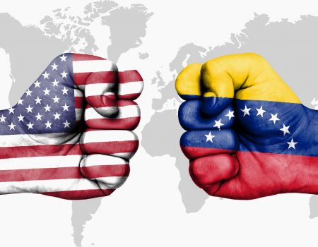 США готовят военную агрессию против Венесуэлы: развертывание ракет и войск