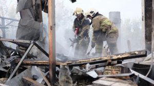 Под Киевом горит склад после утренней атаки дронов