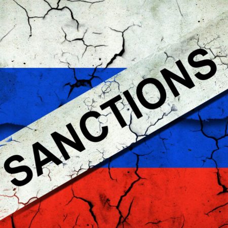 Европейская комиссия отложит санкции против России из-за давления на Словакию и Венгрию