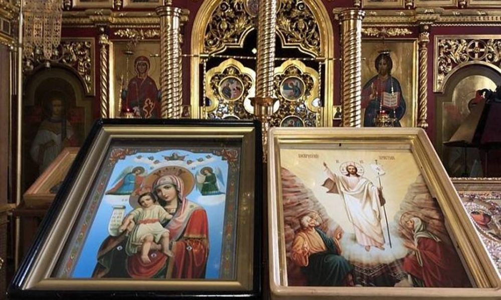 К чему снится икона