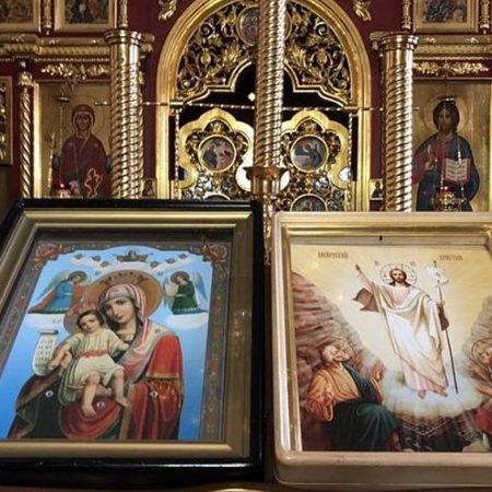 К чему снится икона