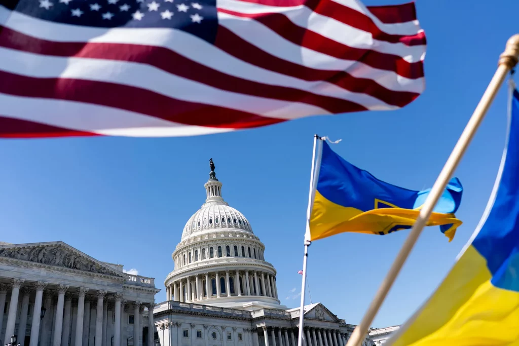 Шатдаун в США: как приостановка работы правительства может затормозить поставки оружия Украине Шатдаун в США: как приостановка работы правительства может затормозить поставки оружия Украине