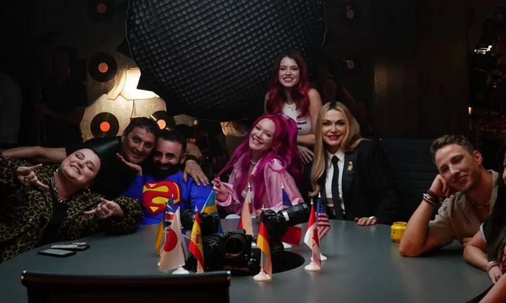 Украинский фильм «10 блогеров» вышел в прокат: чорная комедия о хейте, осуждении и нас самих