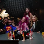 Украинский фильм «10 блогеров» вышел в прокат: чорная комедия о хейте, осуждении и нас самих
