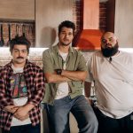 Где смотреть онлайн новый комедийный сериал «Жизнь на троих»