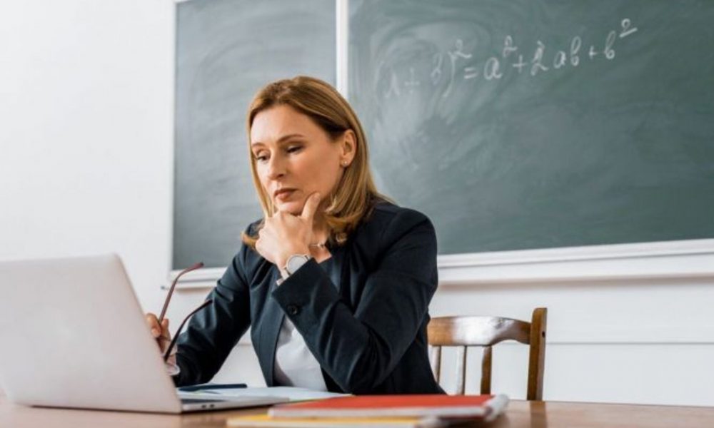 Зарплаты преподавателей в Украине вырастут: Рада поддержала правки