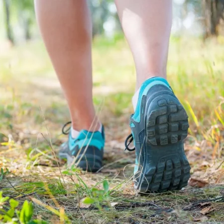 Короткие или длительные прогулки: что принесет больше пользы для здоровья?