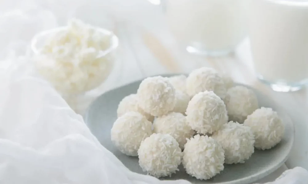 Как приготовить конфеты "Рафаэлло" в домашних условиях: рецепт с подробным описанием