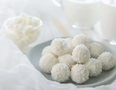 Как приготовить конфеты "Рафаэлло" в домашних условиях: рецепт с подробным описанием