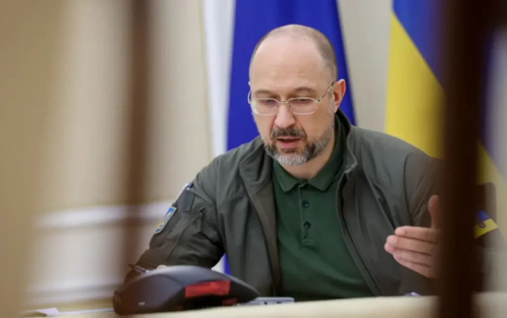 Новый порядок оформления отсрочек от мобилизации в Украине: Шмыгаль сообщил детали Новый порядок оформления отсрочек от мобилизации в Украине