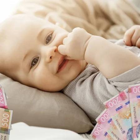 50 тысяч гривен при рождении ребенка: Верховная Рада приняла новый закон