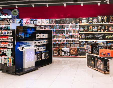 В Украине открыли первый магазин игрушек для взрослых с игровыми зонами и PlayStation: как работает и где находится
