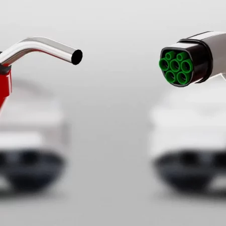 Не всегда дешевле: эксперт сравнил стоимость поездки на электромобиле и бензиновом авто