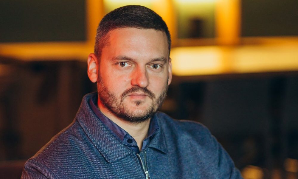 Новый нардеп Дмитрий Слинько от «Слуги народа» принес присягу: что о нем известно