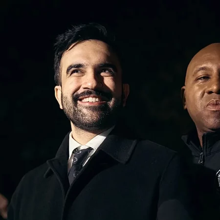 Нью-Йорк выбрал нового мэра: кто такой Зохран Мамдани, который бросил вызов Трампу