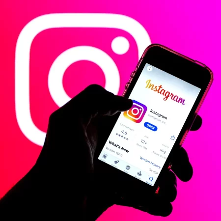Instagram вводит необычную защиту: пользователям предлагают решать примеры, чтобы посмотреть Reels