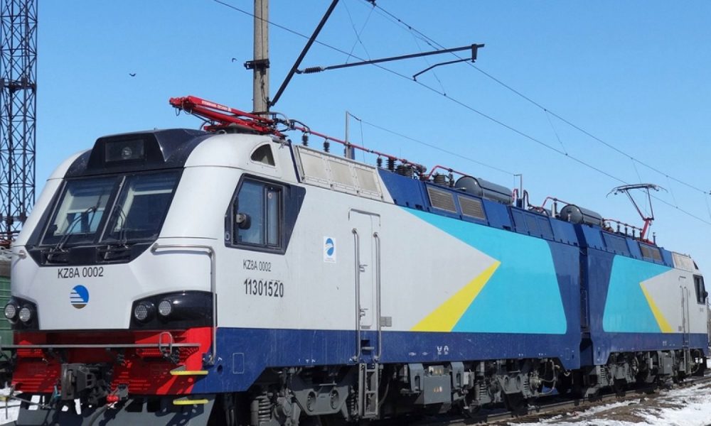 Украина получит 55 локомотивов Traxx от Alstom: детали соглашения с "УЗ"