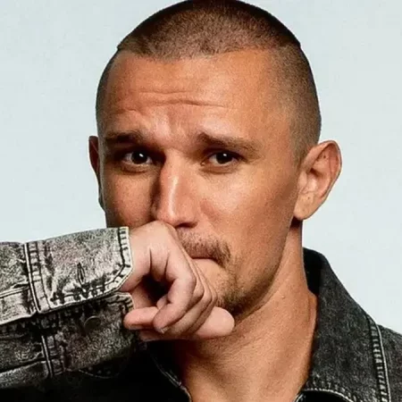 Тарас Цымбалюк заинтриговал поклонников снимками с участницей «Холостяка»