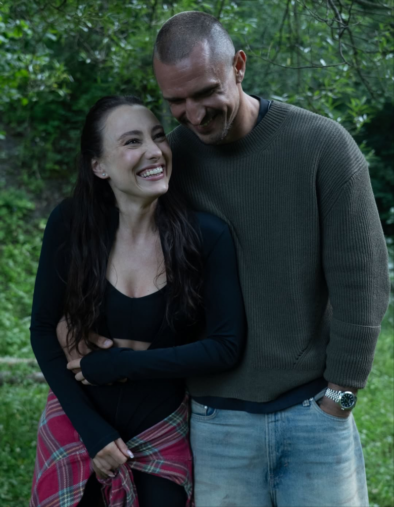 Тарас Цымбалюк заинтриговал поклонников снимками с участницей «Холостяка»