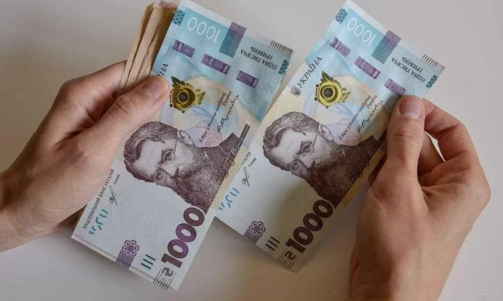 Социальная помощь вместо пенсии: кто из украинцев имеет право и нужен ли стаж