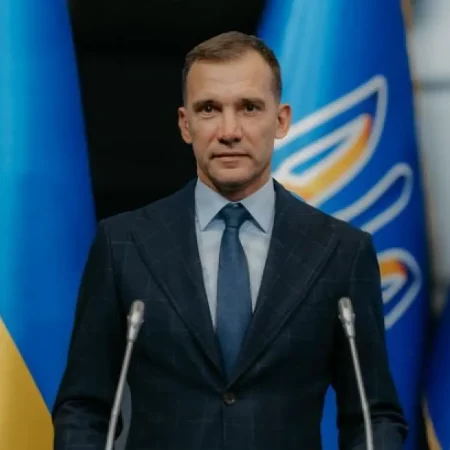 Андрей Шевченко назвал самого сложного соперника футбольной сборной Украины 2026 года