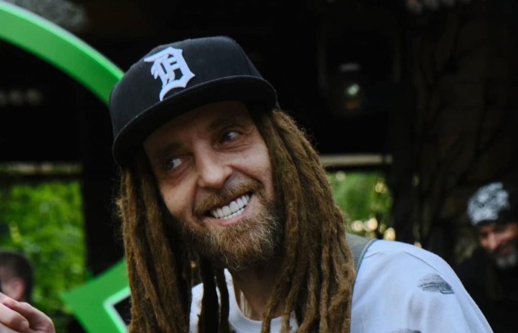 Звезды, ушедшие из жизни в 2025 году: кто навсегда остался в памяти Украины