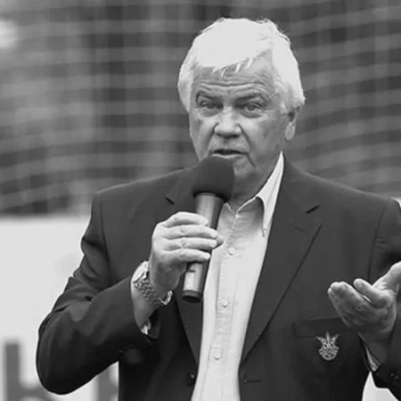 Умер Владимир Мунтян: ключевые факты о жизни и карьере легендарного украинского футболиста
