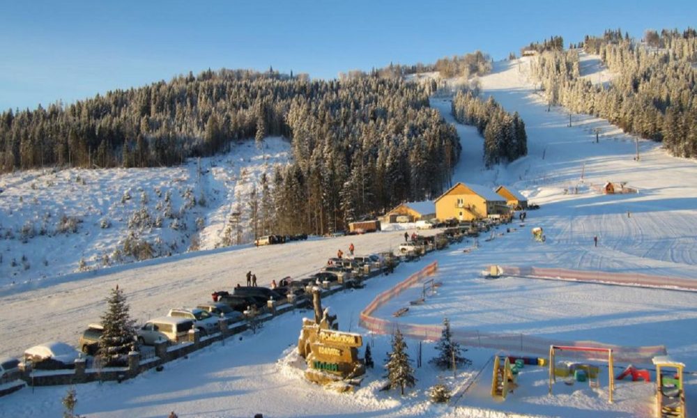 Где дешевле отдыхать зимой: названы самые доступные горнолыжные курорты Украины