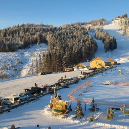 Где дешевле отдыхать зимой: названы самые доступные горнолыжные курорты Украины