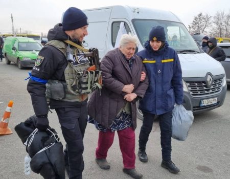 Эвакуация из Херсонской области: бесплатные услуги, поддержка и контакты для ВПО