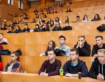 Верховная Рада приняла закон об академической добропорядочности: что важно знать преподавателям и студентам