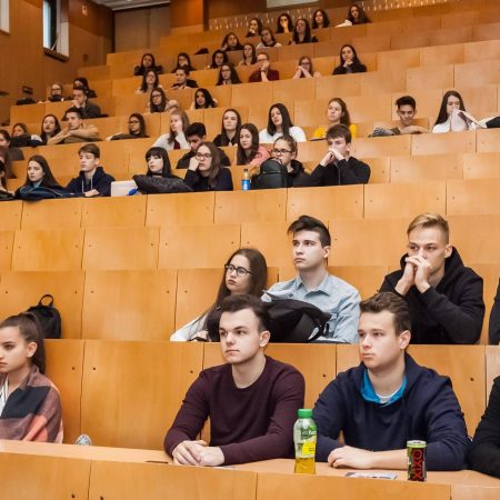 Верховная Рада приняла закон об академической добропорядочности: что важно знать преподавателям и студентам