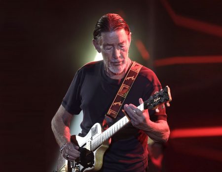 Кто такой Крис Ли: песни, за которые его будут помнить