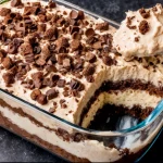 Рецепт быстрого и легкого торта из молока и печенья без выпечки: пошаговое руководство