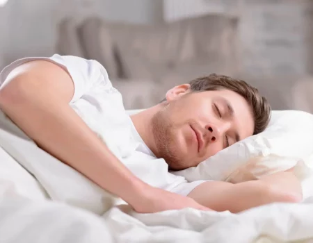 Как сон влияет на мозг: рекомендации ученых по продолжительности отдыха